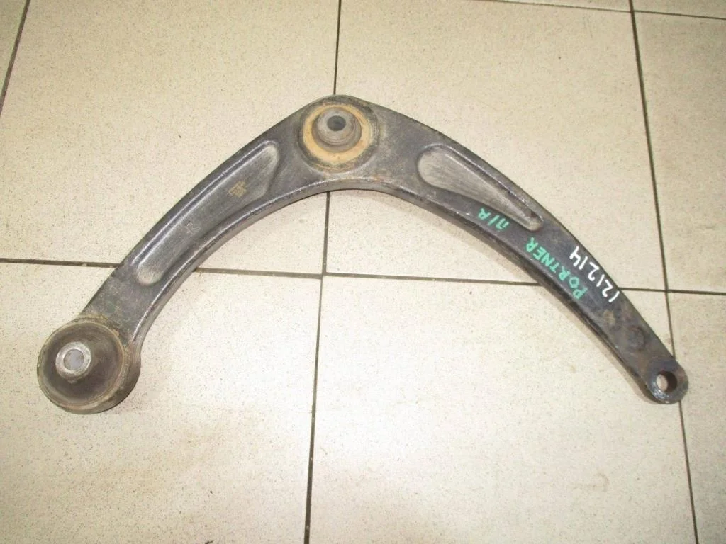 Рычаг передний правый Peugeot Partner Tepee 2008 B9