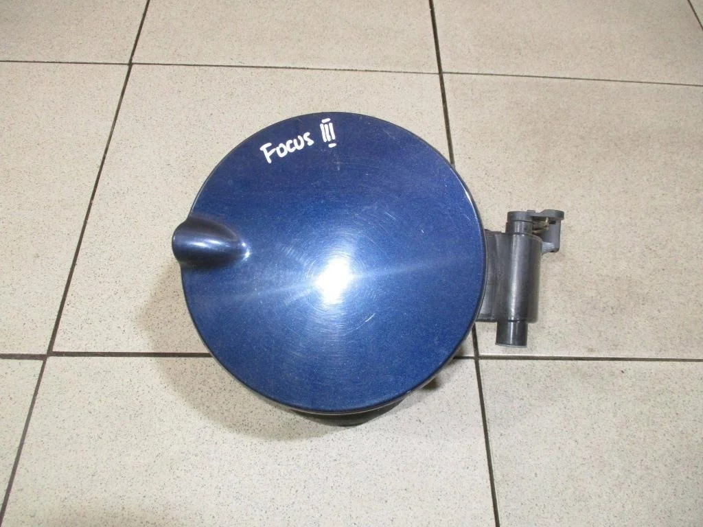 Лючок бензобака Ford Focus 3