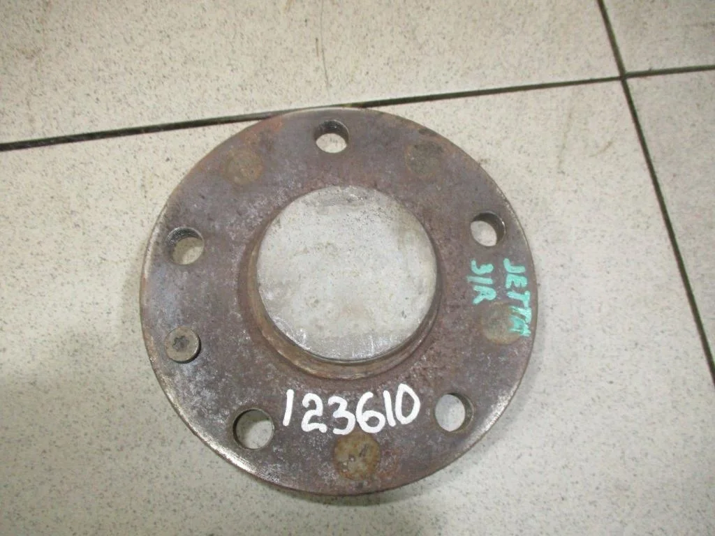 Ступица задняя Volkswagen Jetta 1B