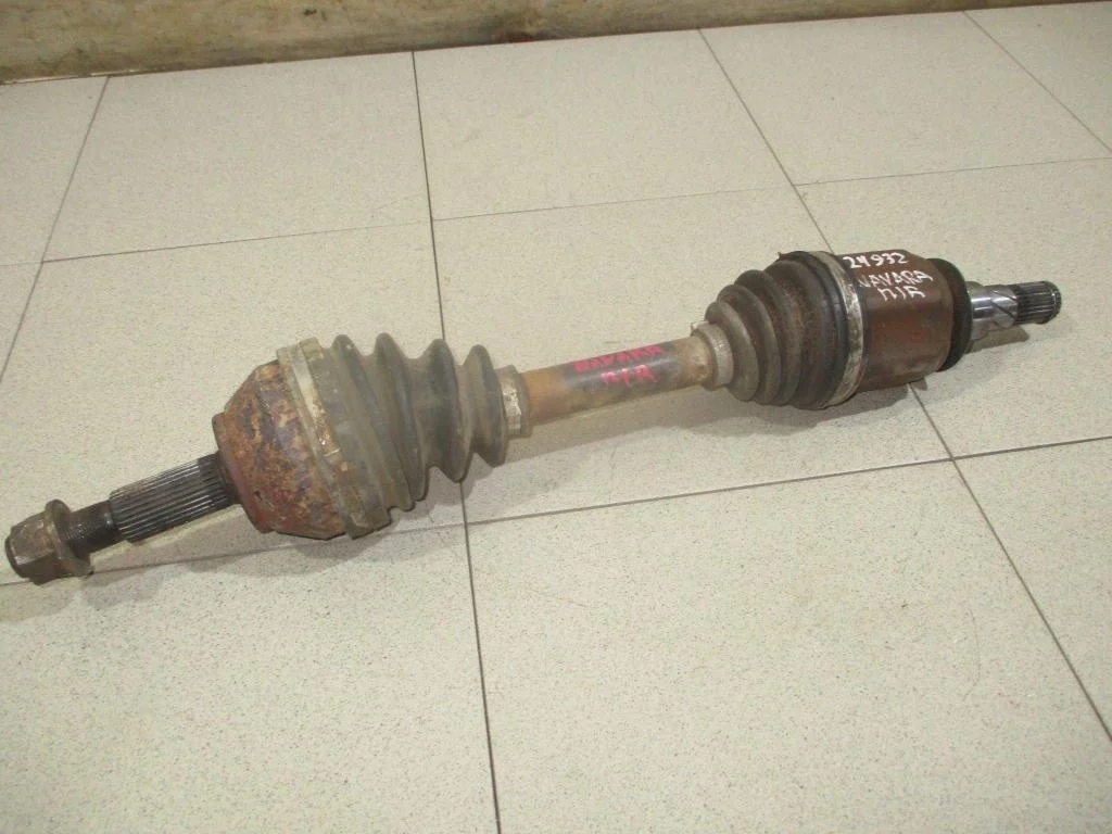 Полуось передняя Nissan Navara 2007 D40