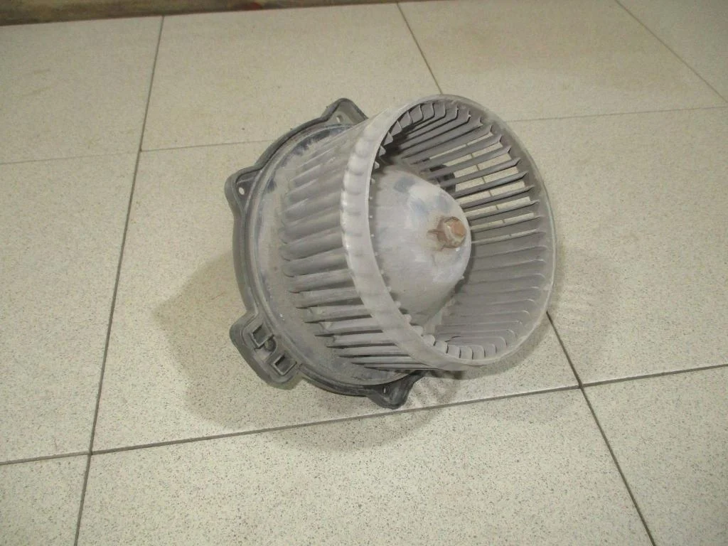 Моторчик печки Chevrolet Lacetti J200