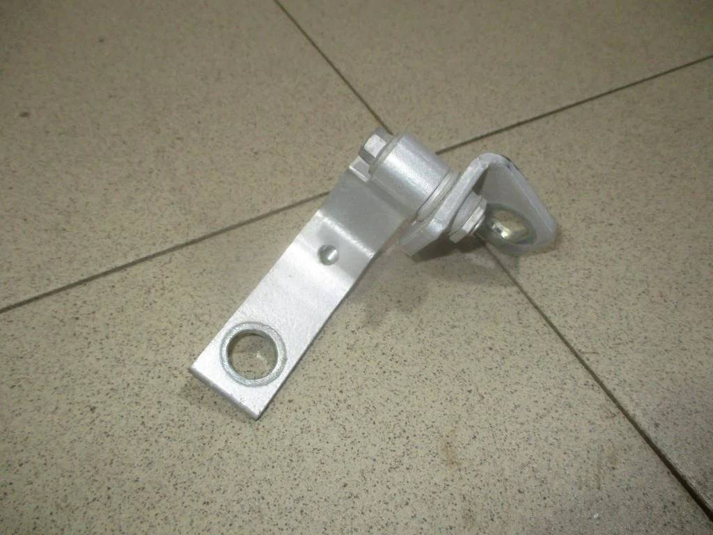 Петля двери задней правой верхняя Ford Focus 3