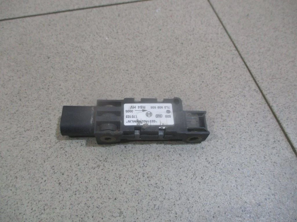 Датчик air bag Porsche Cayenne (955/957)