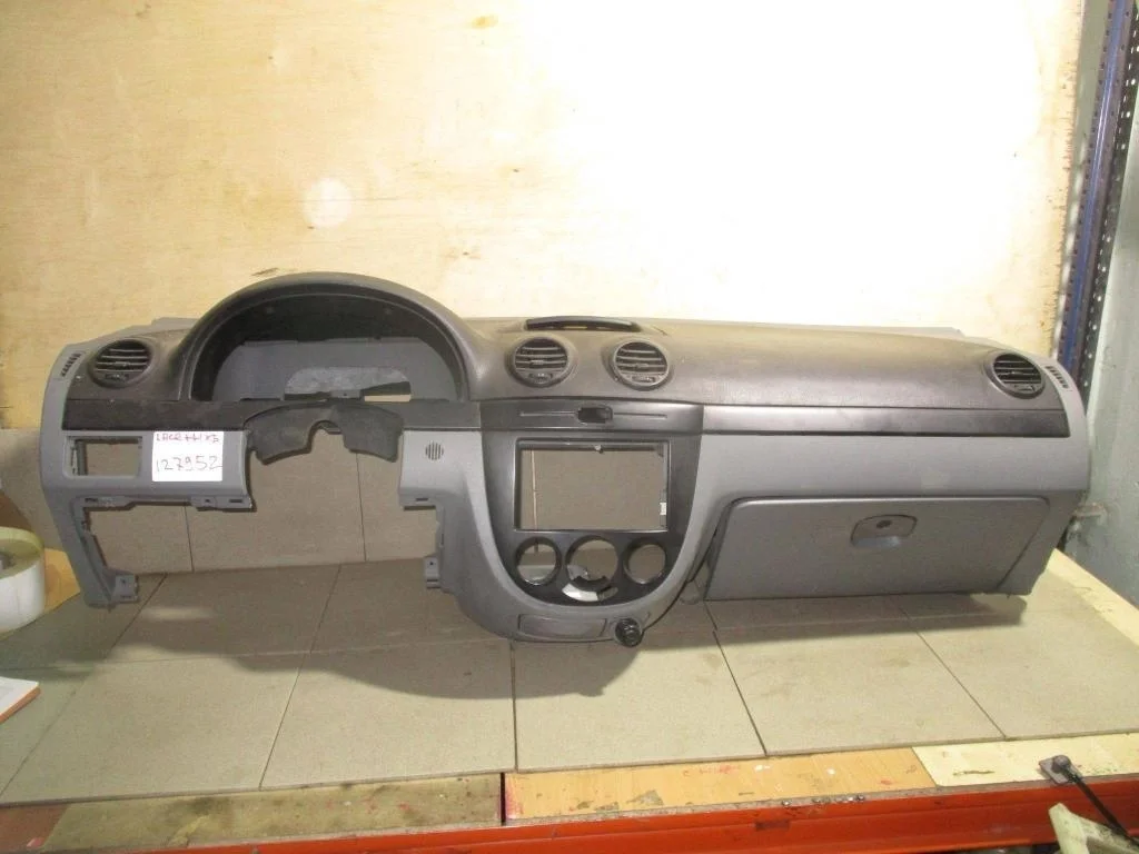 Торпедо Chevrolet Lacetti J200