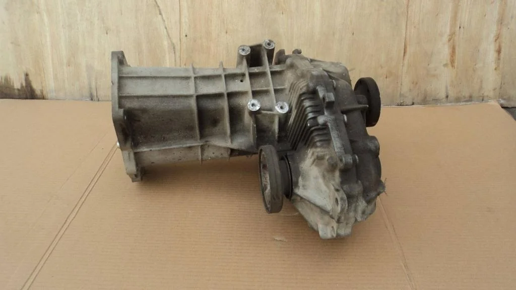 Коробка раздаточная Audi Q7 (4L)