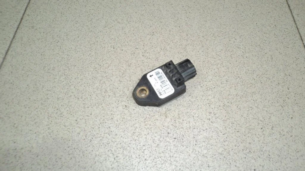 Датчик air bag Kia Ceed 2 (JD)