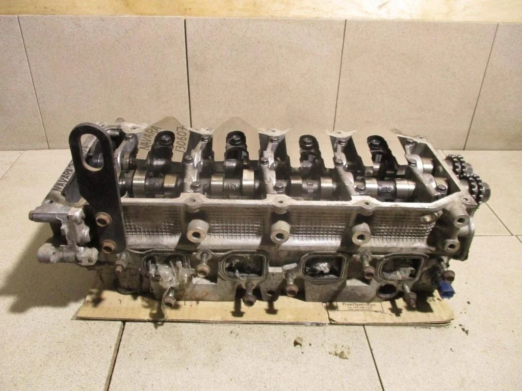 Головка блока Nissan Navara 2007 (D40)