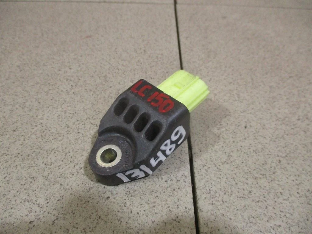 Датчик air bag Toyota Land Cruiser Prado J150