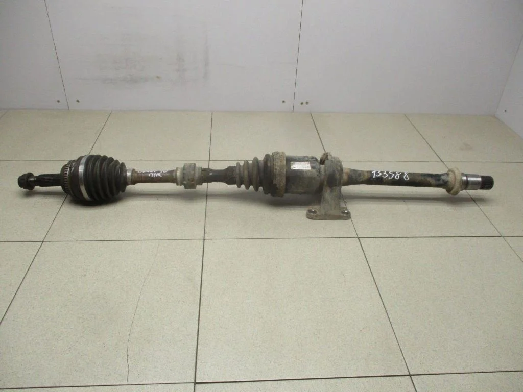 Полуось передняя правая Toyota Camry 2008 (XV40)