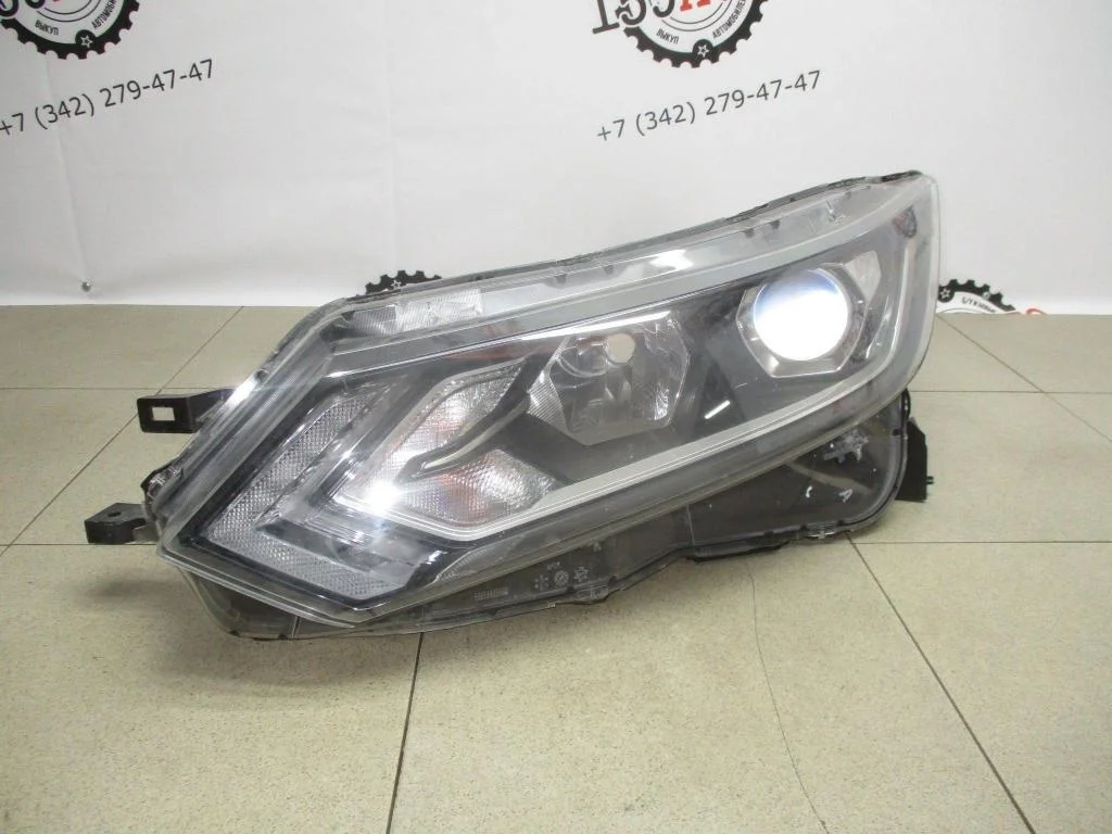 Стекло фары левой Nissan Qashqai (J11)