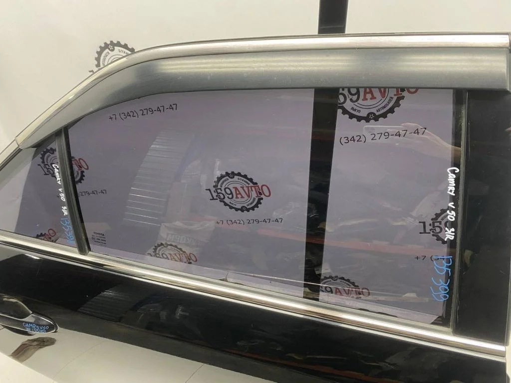 Стекло двери задней правой Toyota Camry 2012 (XV50)