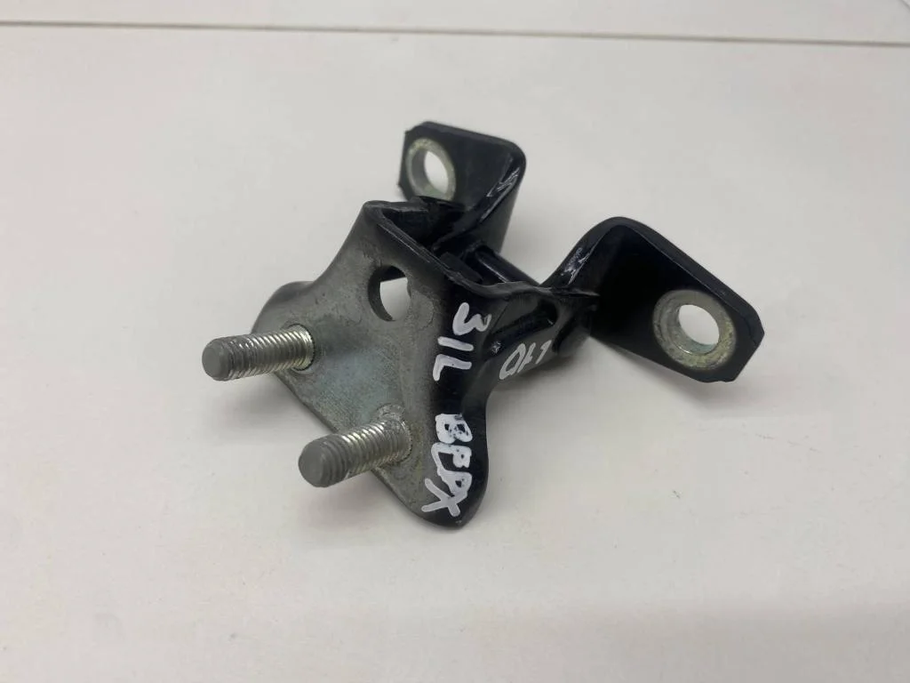 Петля двери задней левой верхняя Mitsubishi Lancer 10 2008 CY