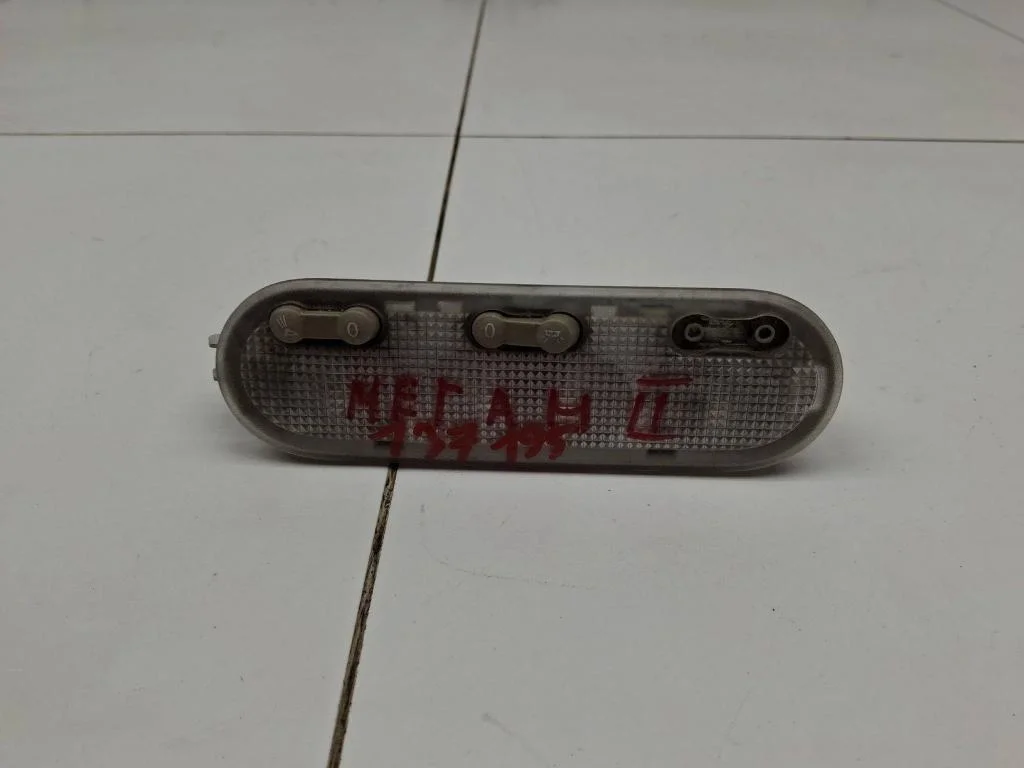 Плафон салонный Renault Megane 2