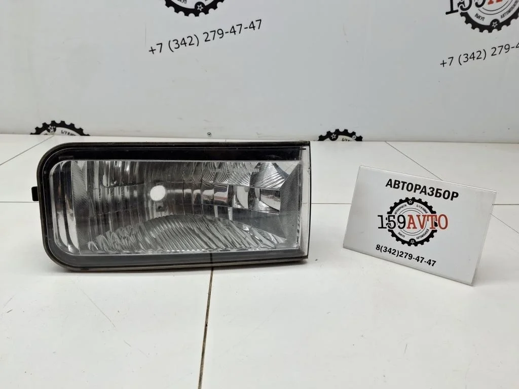 Фара противотуманная правая Toyota Land Cruiser 200