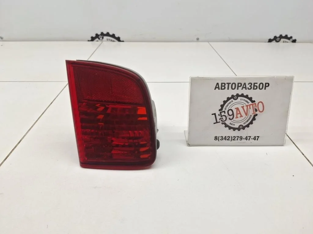Фонарь задний в бампер левый Toyota Land Cruiser 200