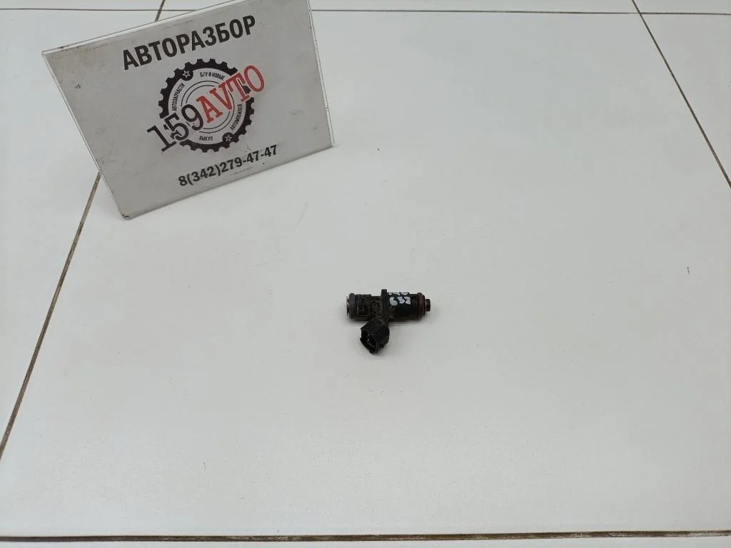 Форсунка топливная Volkswagen Polo 5 2019