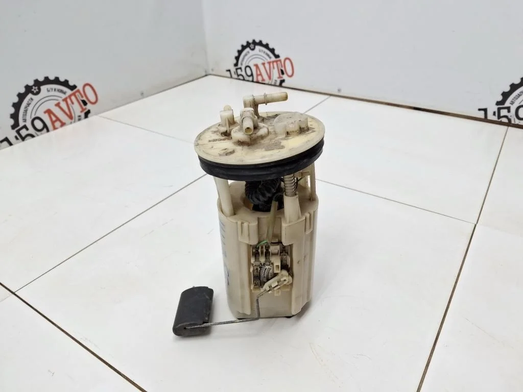 Насос топливный (бензонасос) Hyundai Accent LC