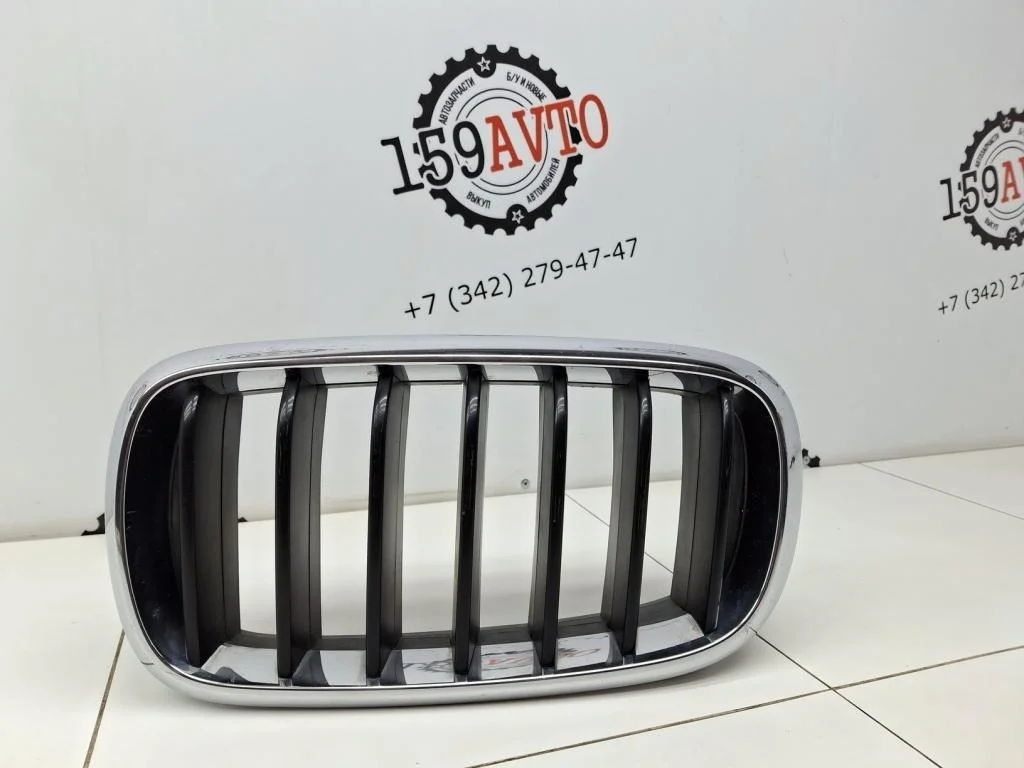 Решетка радиатора левая BMW X5 2014 (F15/F85)