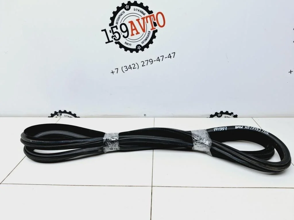 Уплотнитель двери BMW X5 2014 (F15/F85)