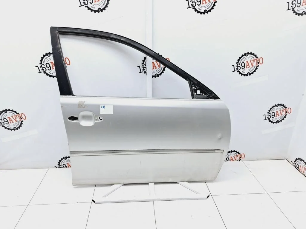 Дверь передняя правая Toyota Camry 2003 XV30