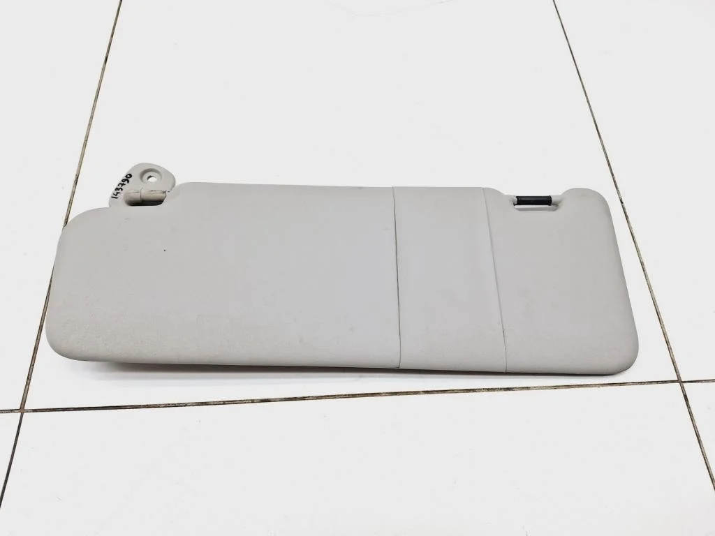 Козырек солнцезащитный левый Renault Logan 2 2015 L52