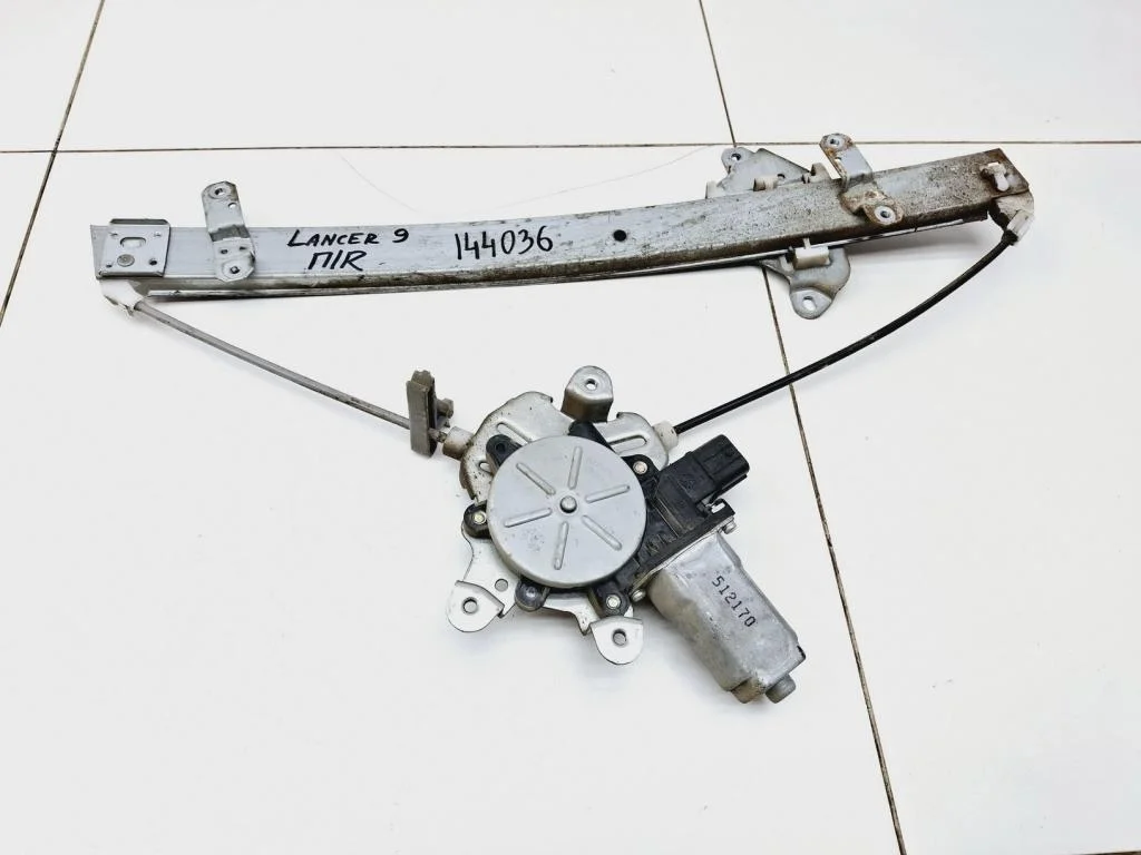Стеклоподъемник электр. передний правый Mitsubishi Lancer 9 (CS)