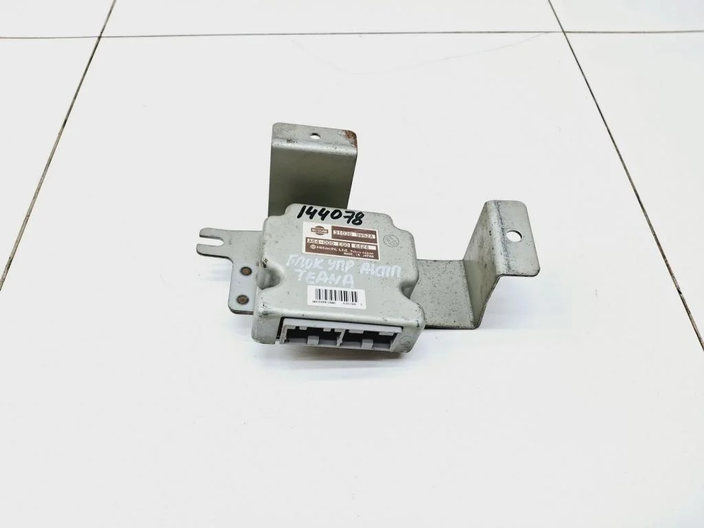 Блок управления акпп Nissan Teana 2006 (J31)