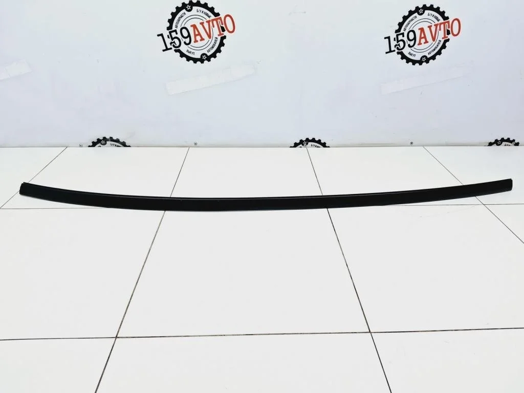 Молдинг крыши правый Renault Fluence 2010