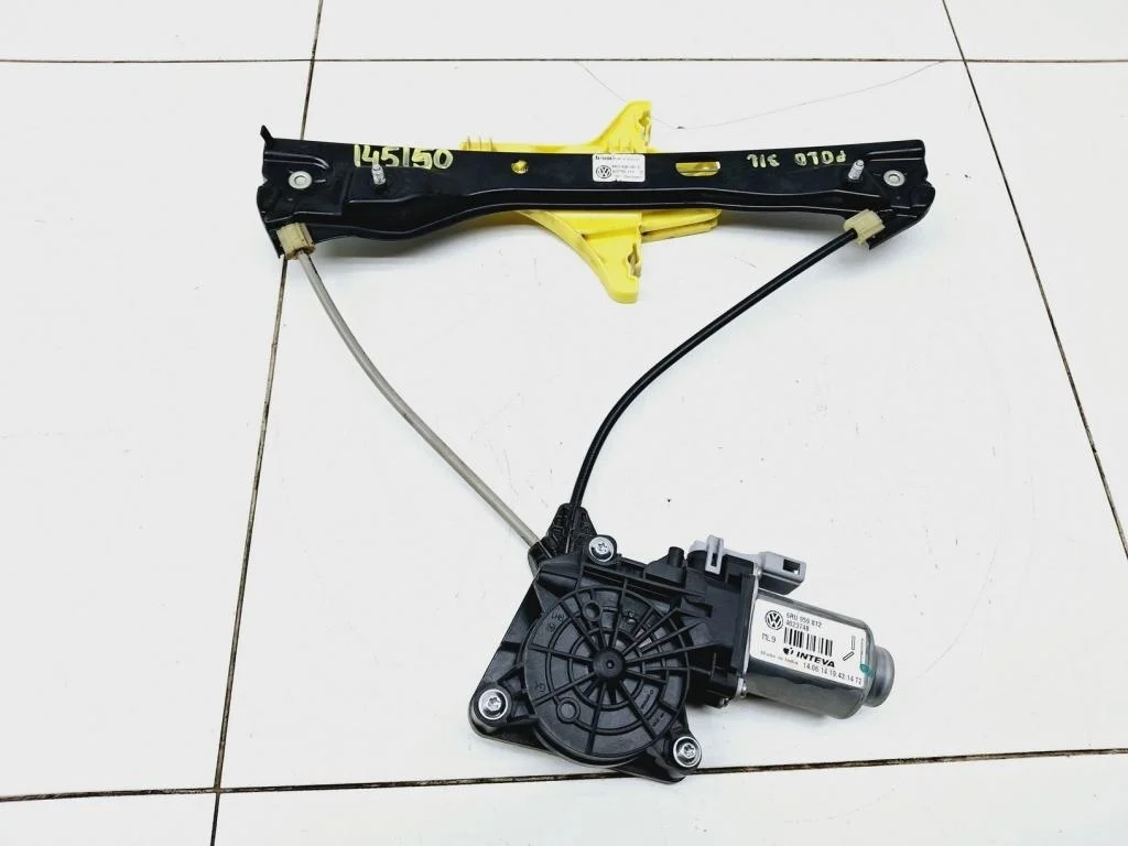 Стеклоподъемник задний левый Volkswagen Polo 5