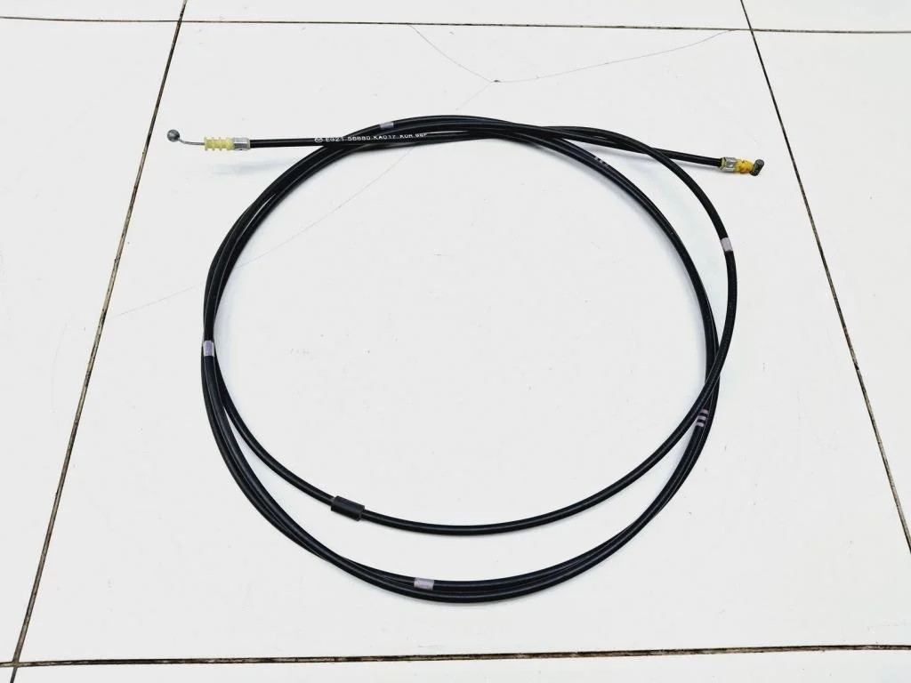 Трос лючка бензобака Mazda CX-7 2009