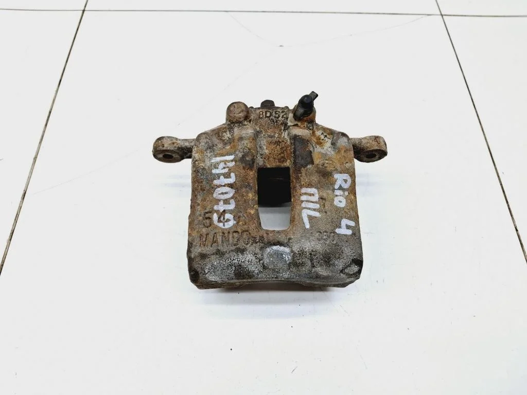 Суппорт передний левый Kia RIO 4 FB