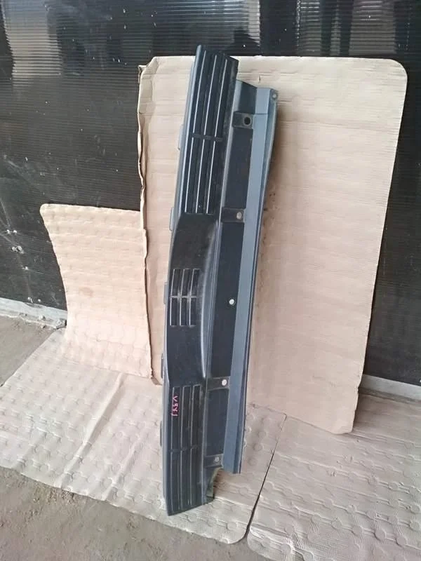 Б.у. накладка заднего бампера MITSUBISHI PAJERO V97W MITSUBISHI PAJERO V97W