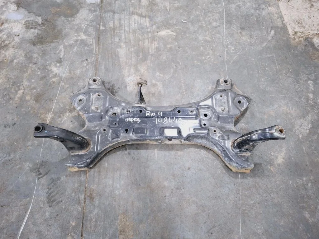 Балка подмоторная Kia RIO (FB)