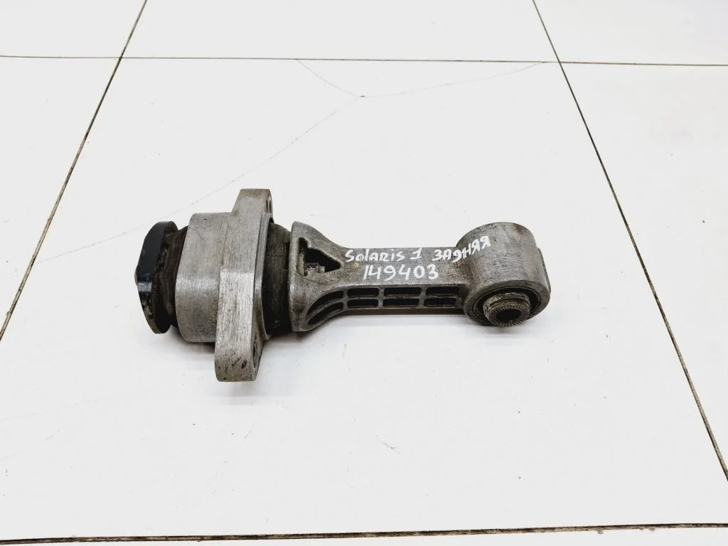 Опора двигателя задняя Hyundai Solaris 1 2015 RB