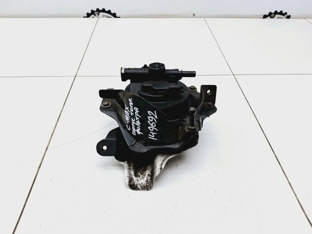 Корпус топливного фильтра Ford C-MAX 2007 1