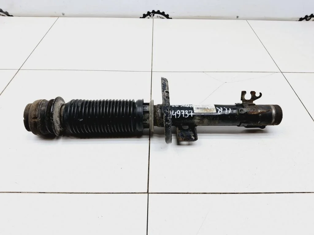 Амортизатор передний Volkswagen Polo 5