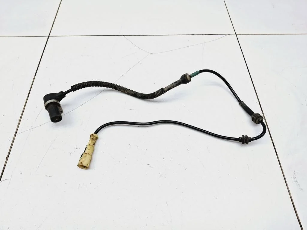 Датчик abs передний левый Chevrolet Lacetti 2007 J200