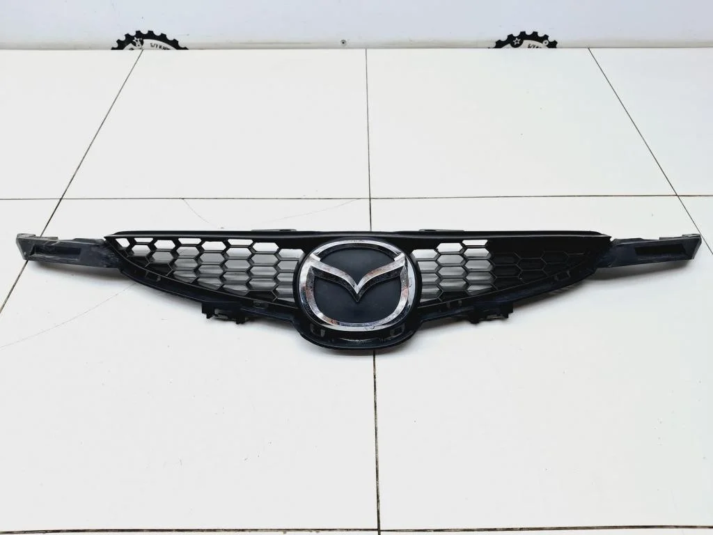 Решетка радиатора Mazda 2 DE/DH
