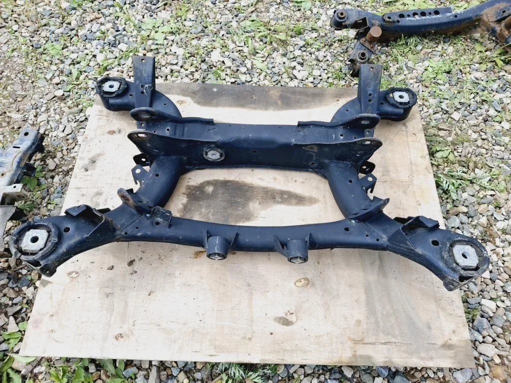 Балка задняя BMW X5 (F15/F85)