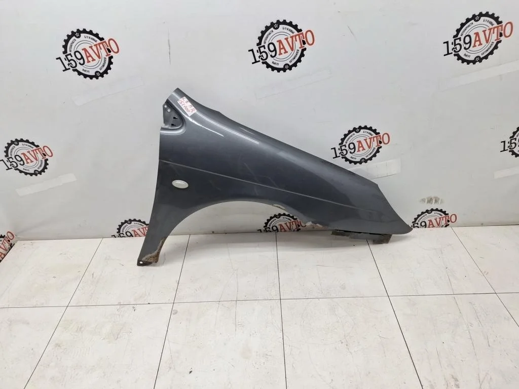 Крыло переднее правое Citroen C5 2002 (DC/DE)