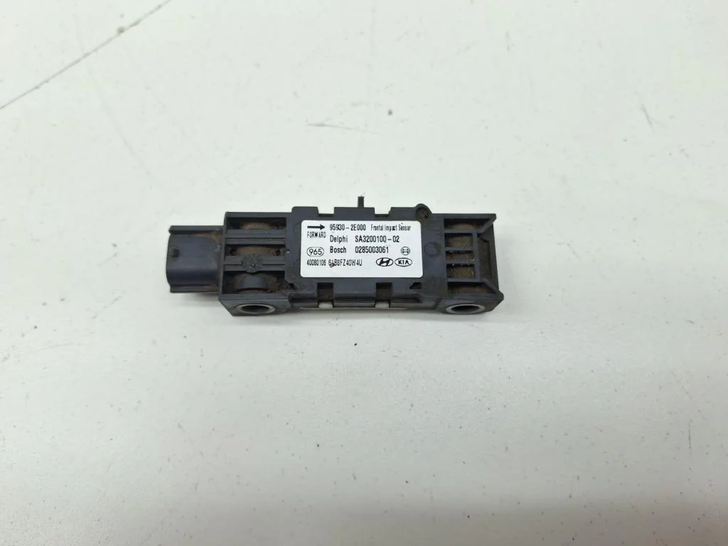 Датчик air bag Hyundai Tucson 2008 (JM)