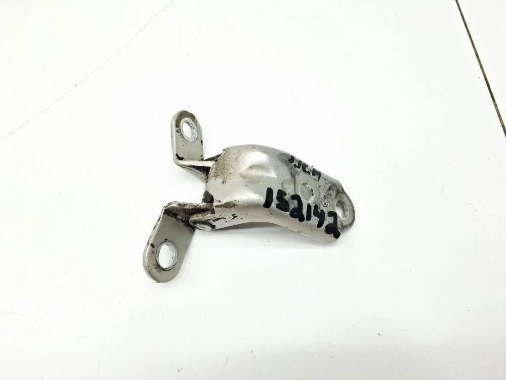 Петля двери задней правой нижняя Hyundai Elantra 2009 HD