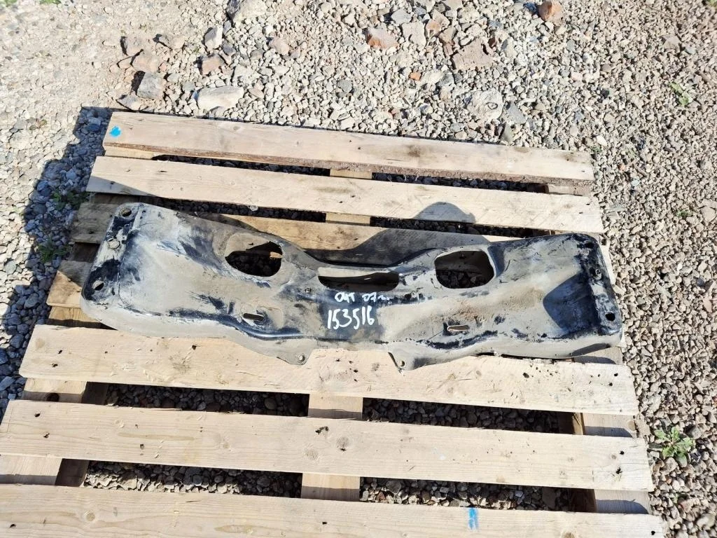 Балка подмоторная Subaru Outback (B13/BP)