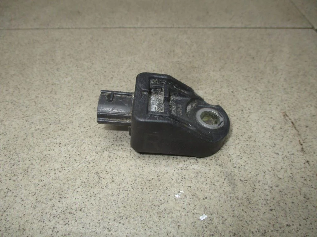 Датчик air bag Toyota Camry (XV40)