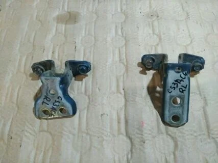 Б.у. петля двери MITSUBISHI LANCER CS3A MITSUBISHI LANCER CS3A