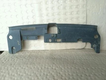 Б.у. накладка на панель радиатора MITSUBISHI LANCER CY2A MITSUBISHI LANCER CY2A