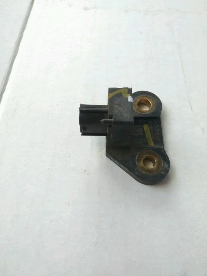 Б.у. датчик удара NISSAN TEANA J32 NISSAN TEANA J32