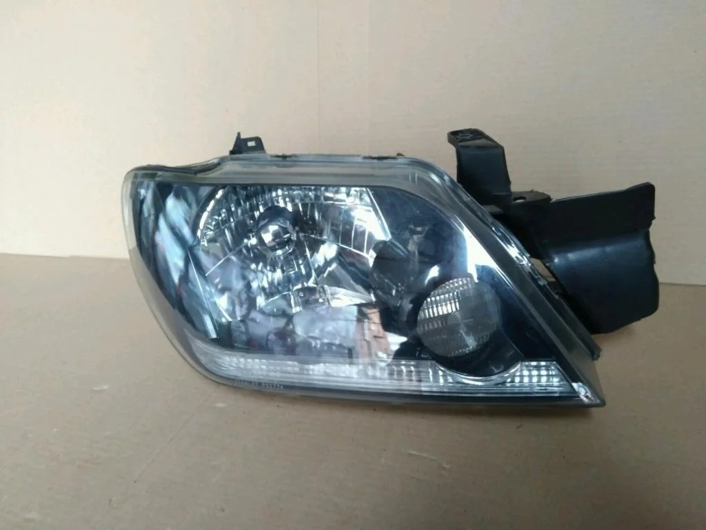 Б.у. фара MITSUBISHI AIRTREK CU5W MITSUBISHI AIRTREK CU5W