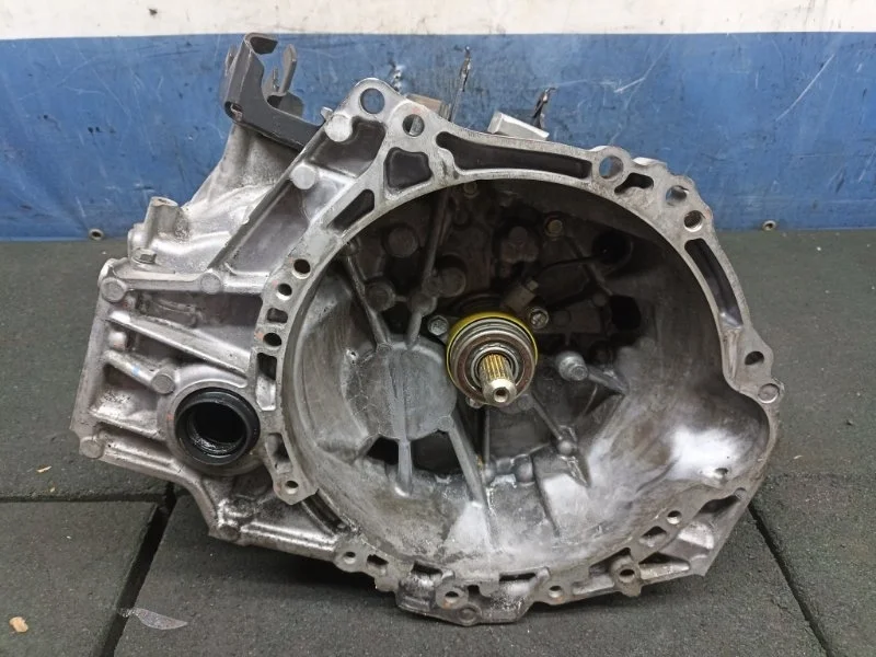 МКПП Toyota Corolla 2011 3030012C80 E150 1.6 1ZR-FE