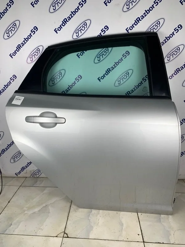 Дверь Ford Focus 3 2012 2172759 CB8 1.6 (IQDB), задняя правая